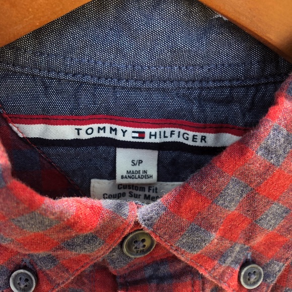 Tommy Hilfiger Dress Shirt - Picture 3 of 4